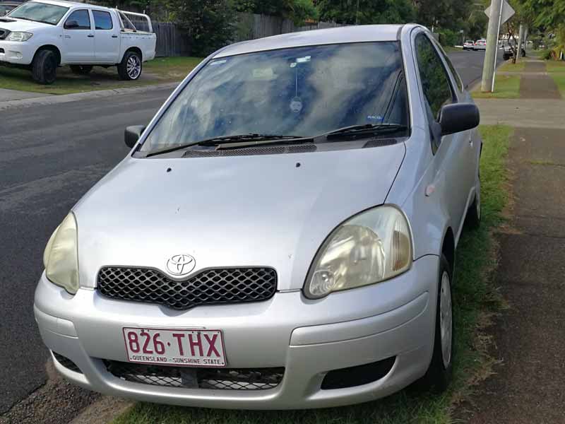 2004-Toyota-Echo-Silver